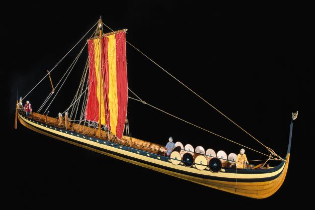 'The Viking Ship: Roots, Boatbuilding and Development' with Dr Sven Kalmring
Centre for Baltic and Scandinavian Archaeology, Schleswig 'The Viking Ship: Roots, Boatbuilding and Development' with Dr Sven Kalmring
Centre for Baltic and Scandinavian Archaeology, Schleswig